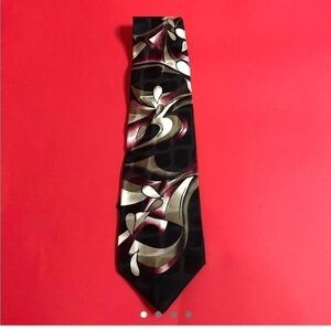 Floral patterned dress tie  🖤💞​​​​​​​​​​​​​​​​​​​​​​​